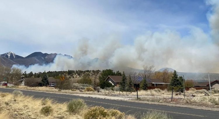 Quiet Fire arde a lo largo de la frontera de Tempe-Phoenix