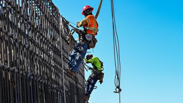 Cierres programados en autopistas metropolitanas de Phoenix este fin de semana