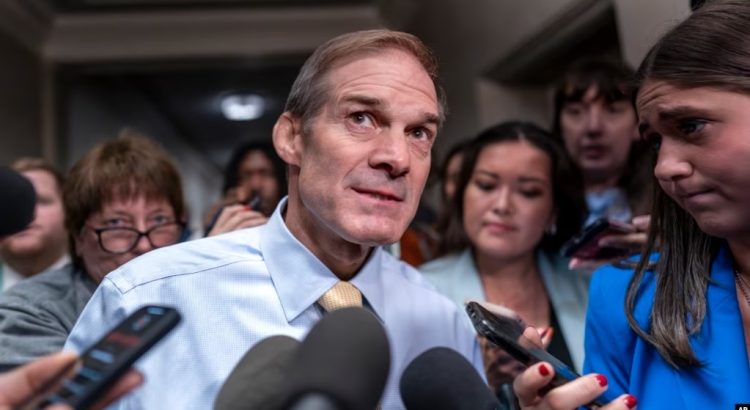 Jim Jordan busca presidir la Cámara de Representantes de EE. UU. con el respaldo de Trump