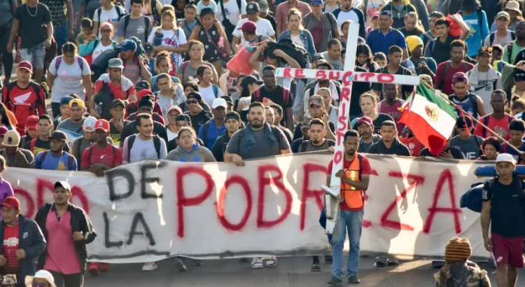 Caravana migrante desafía esfuerzos de Biden y López Obrador