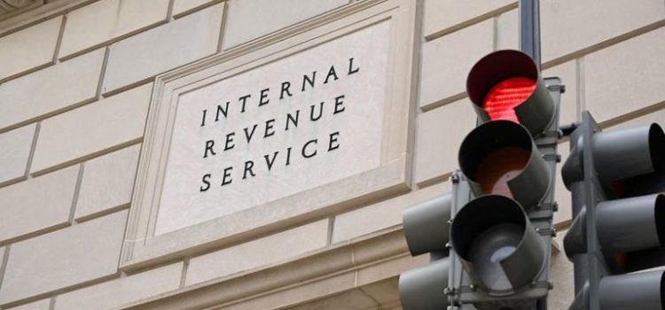 Excontratista del IRS condenado a prisión por filtrar registros fiscales de Trump