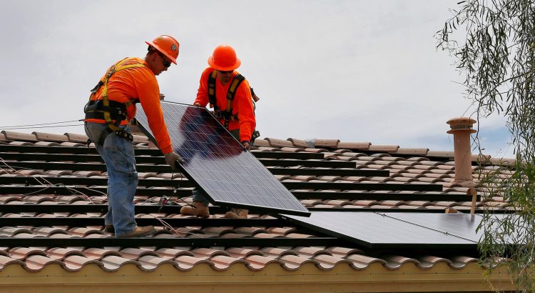 Arizona deroga estándares de eficiencia energética y renovables
