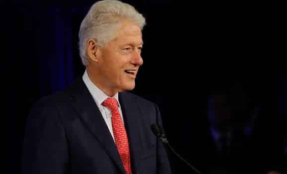 Ingresan al hospital al expresidente de EE.UU. Bill Clinton