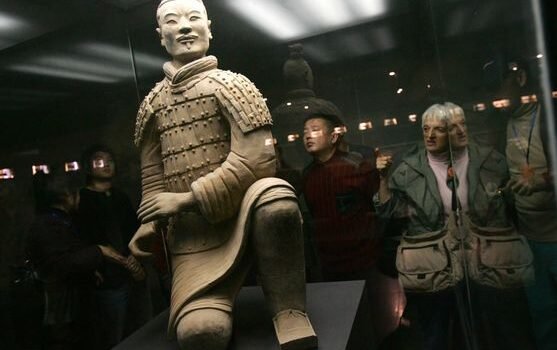 Arqueólogos temen abrir la tumba del primer emperador de China