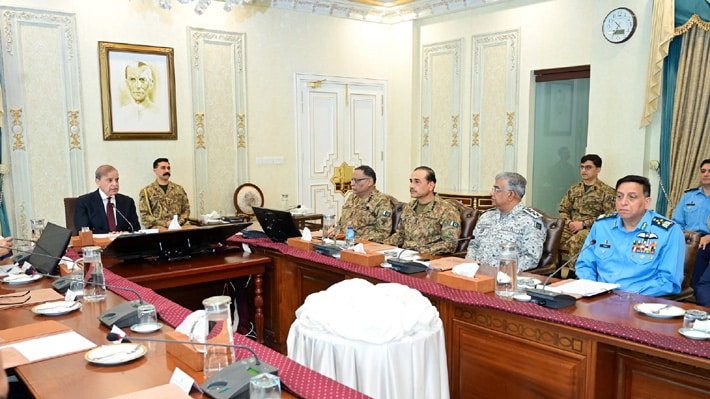 Pakistán autoriza represalias militares a la agresión por parte de India