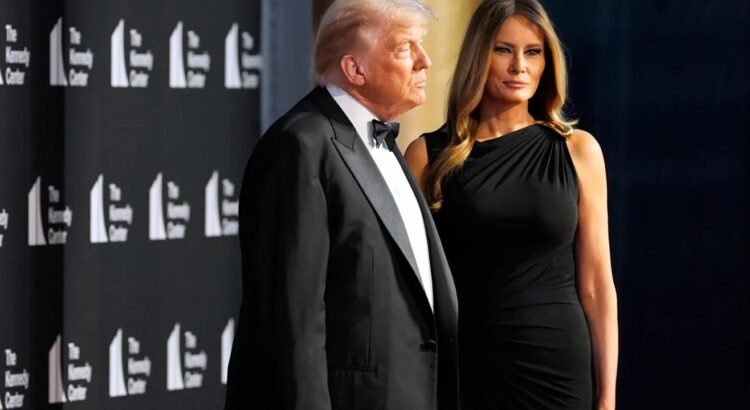 Donald Trump es abucheado por parte del público al acudir a un musical en Washington