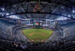 El gobernador de Arizona firma un proyecto de ley de 500 millones de dólares para mejorar el Chase Field