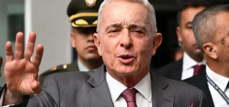 Álvaro Uribe: declaran culpable al expresidente de Colombia de los delitos de soborno a testigos y fraude procesal