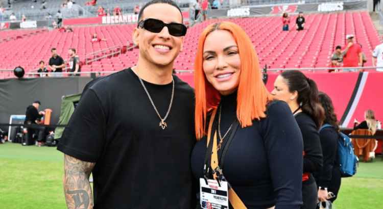 Daddy Yankee demanda a su exesposa ante el tribunal federal por 12 millones de dólares Daddy Yankee demanda a su exesposa ante el tribunal federal por 12 millones de dólares