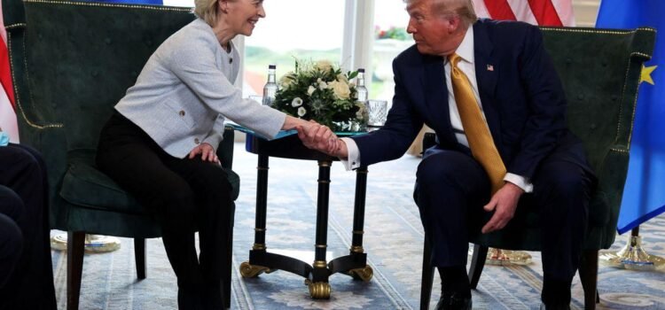 La UE acepta aranceles del 15% para cerrar la guerra comercial con EE.UU.