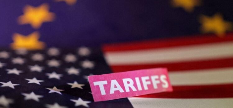 La Unión Europea y Estados Unidos negocian un acuerdo comercial con aranceles a los Veintisiete del 15%