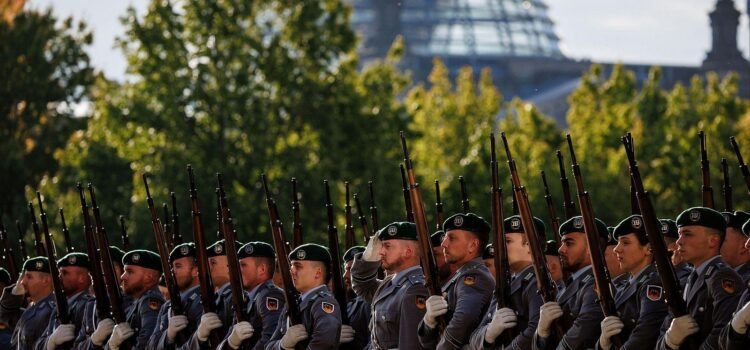 Alemania aprueba proyecto de ley para hacer más “atractivo” el servicio militar