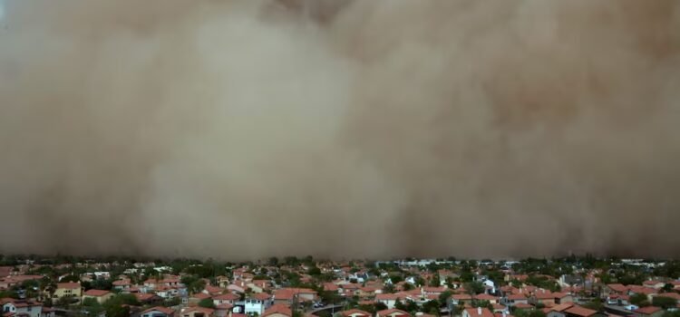 Gigantesca nube de arena cubre Phoenix