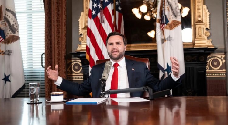 La Casa Blanca usa el asesinato de Kirk para lanzar ofensiva contra grupos liberales