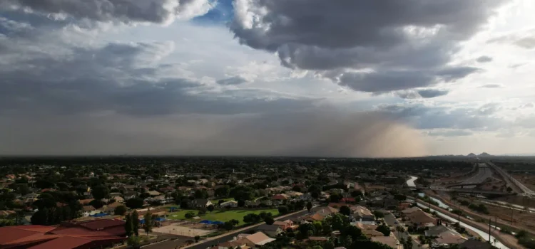 La probabilidad de lluvia aumenta en Phoenix a medida que termina la temporada de monzones