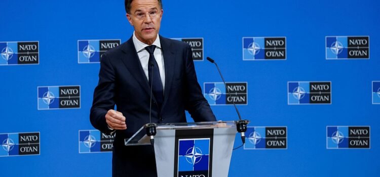 La OTAN advierte a Rusia de que se defenderá de cualquier amenaza