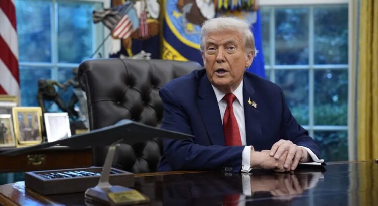 Trump anuncia aranceles a medicinas, camiones y muebles Trump anuncia aranceles a medicinas, camiones y muebles