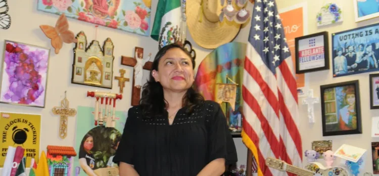 Karina Ruíz, la senadora migrante participa en el Grito de Independencia en Phoenix