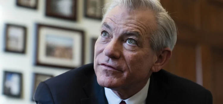 Schweikert se lanza a las primarias republicanas para la carrera por la gobernación de Arizona