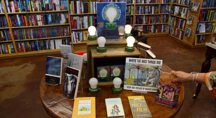 Cómo celebran los arizonenses la Semana de los Libros Prohibidos