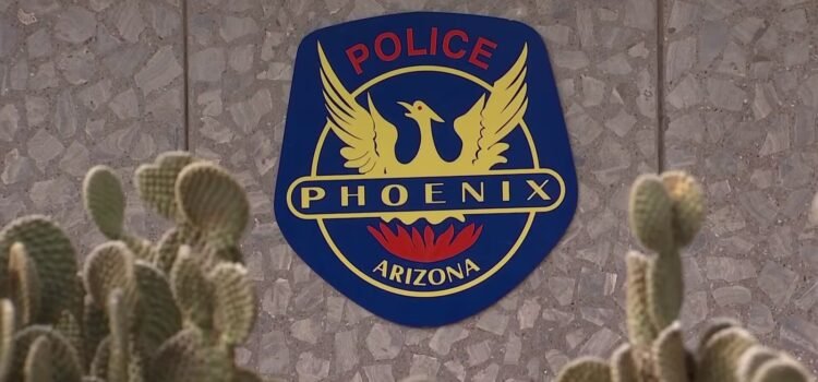 El Departamento de Policía de Phoenix busca la opinión de la comunidad sobre políticas de armas no letales