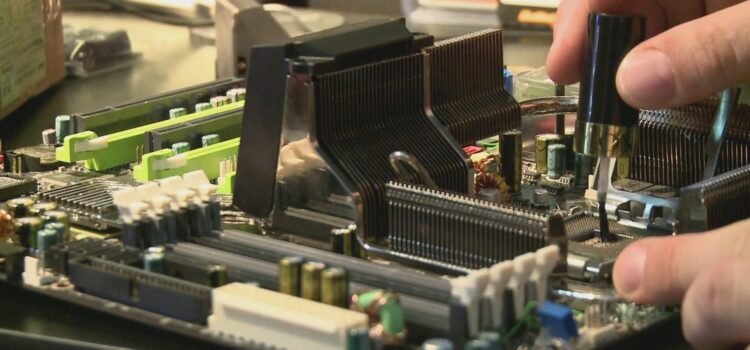 Convención de semiconductores atrae a miles de personas a Phoenix