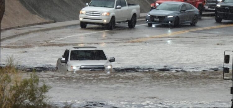 Phoenix recibe un récord diario de lluvia