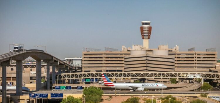 Aeropuertos de Arizona se niegan a reproducir video de Noem culpando a los demócratas por el cierre